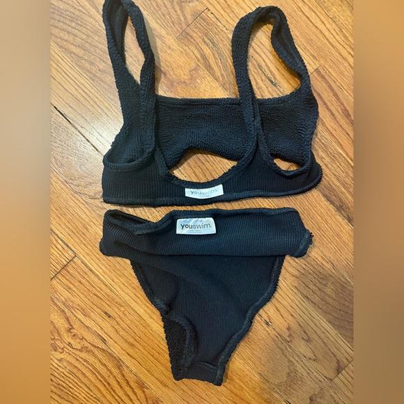 YouSwim Aplomb Standard Waist Bikini
190 - Picture 5 of 8